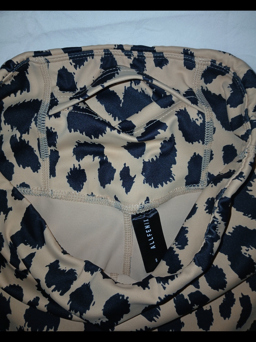 Allfenix Leopard Print Leggings - Tan & Black - Picture 5 of 8
